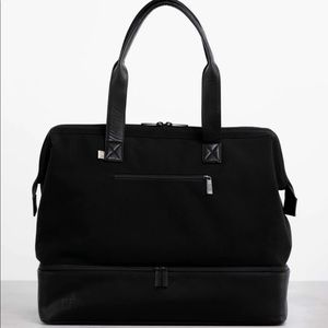 Beis Weekender Bag (black, nwt)